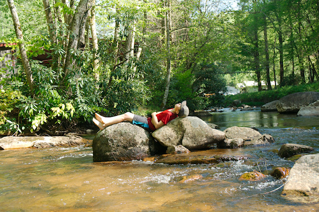 thru-hiker otter