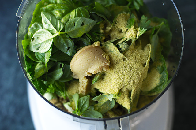 pesto ingredients